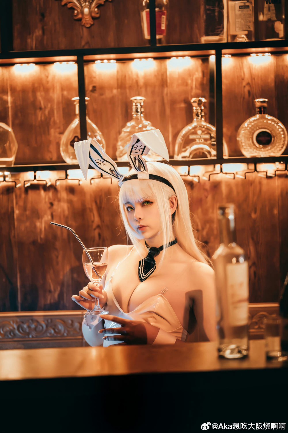 COSPLAY 战斗结束后要一起喝一杯吗 Nikke:胜利女神 布兰尔@Aka想吃大阪烧啊啊