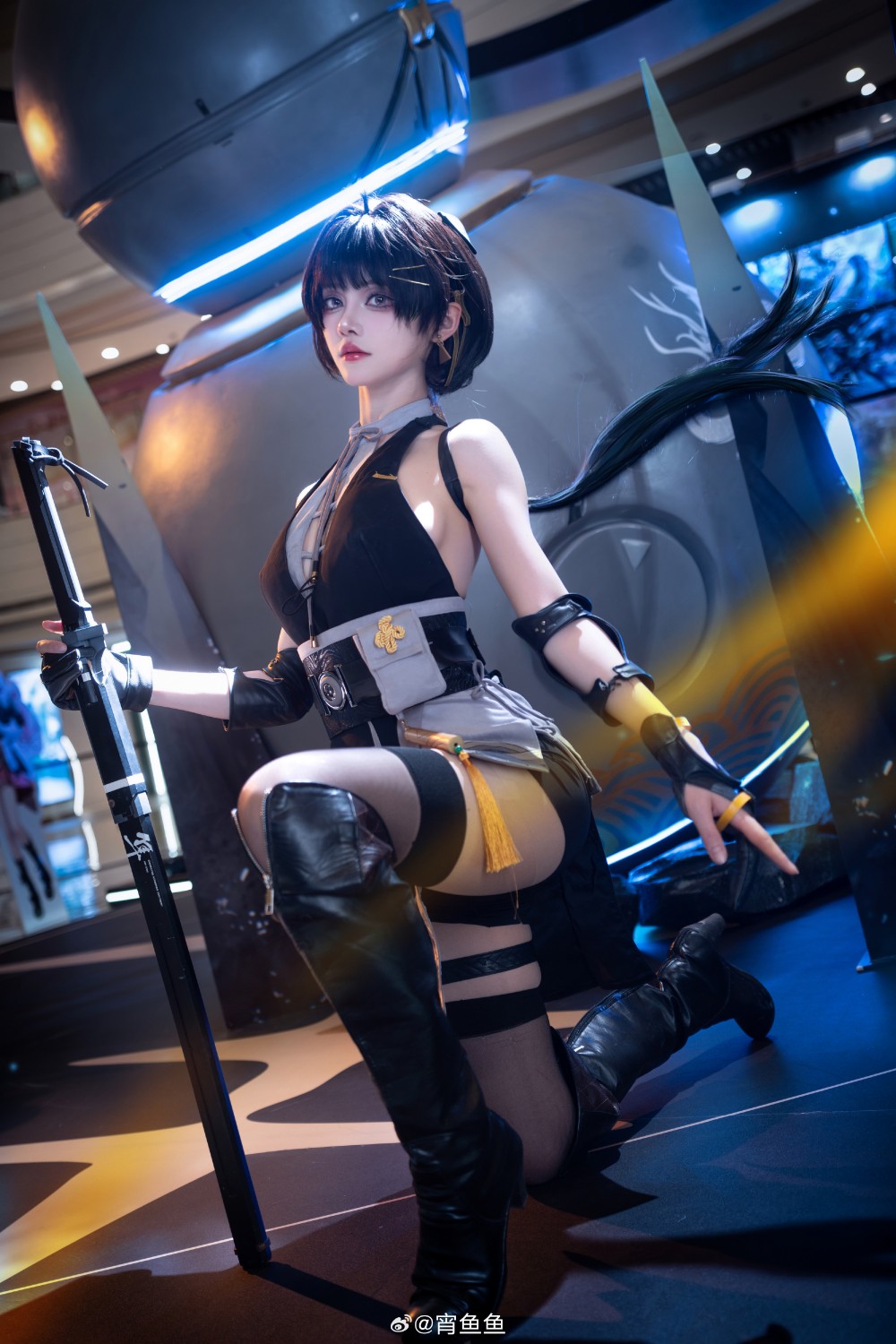 COSPLAY 漂泊者，路途还很遥远，继续前进吧 鸣潮 女漂泊者@宵鱼鱼