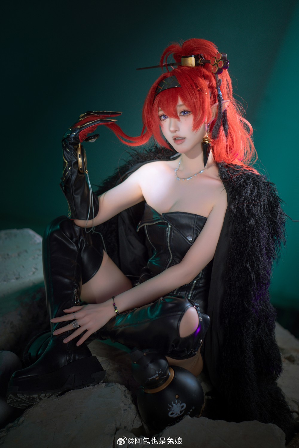 COSPLAY 有着成熟和魅惑感的少女！ 鸣潮 吟霖@阿包也是兔娘-阿呆日记